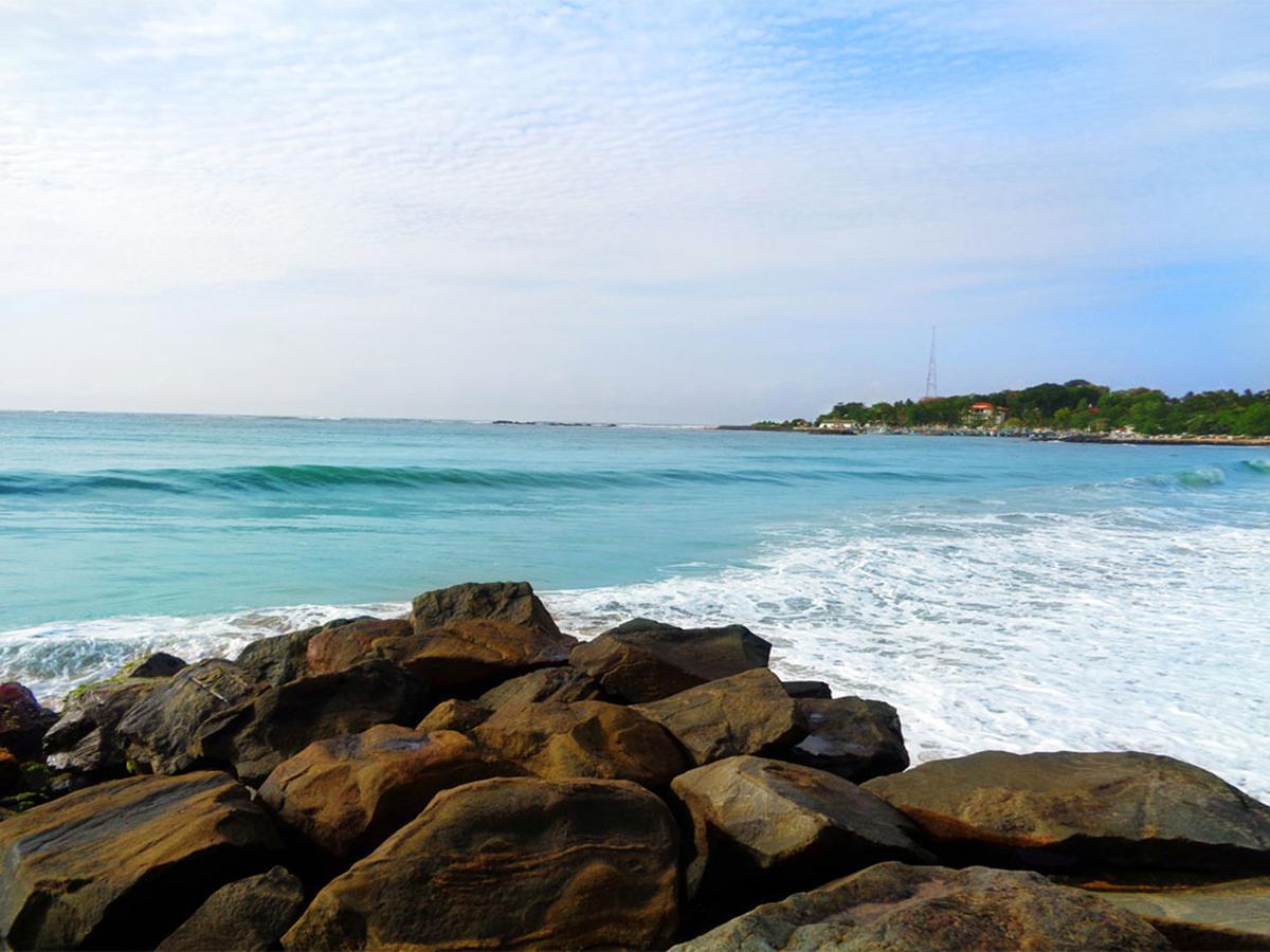 Reggae Zone Beach Resort Тангалла Экстерьер фото
